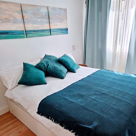Playa Carihuela By Hdc Apartments Torremolinos Exterior foto